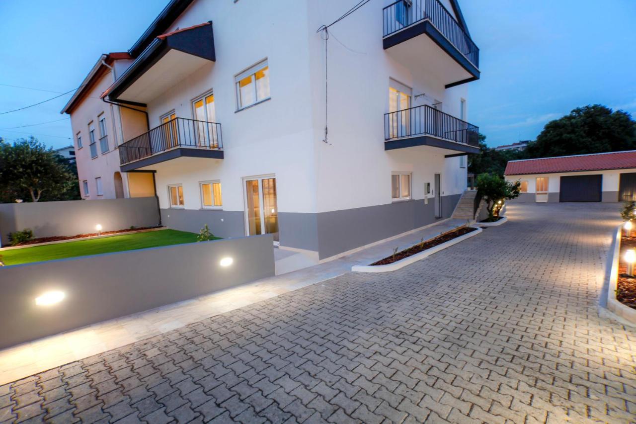Modern Apartment With Garden Fátima Dış mekan fotoğraf